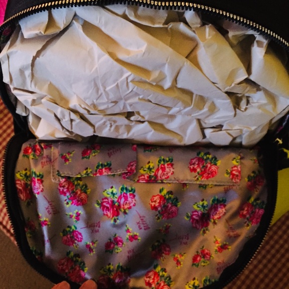 Betsey Johnson Backpack - Picture 6 of 7